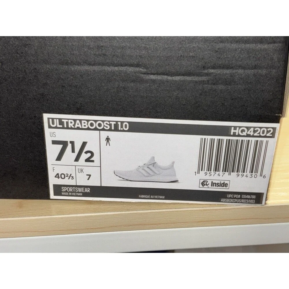 New Mens Adidas Ultraboost 1.0 Cloud white Shoes Size 7.5 Retail $180